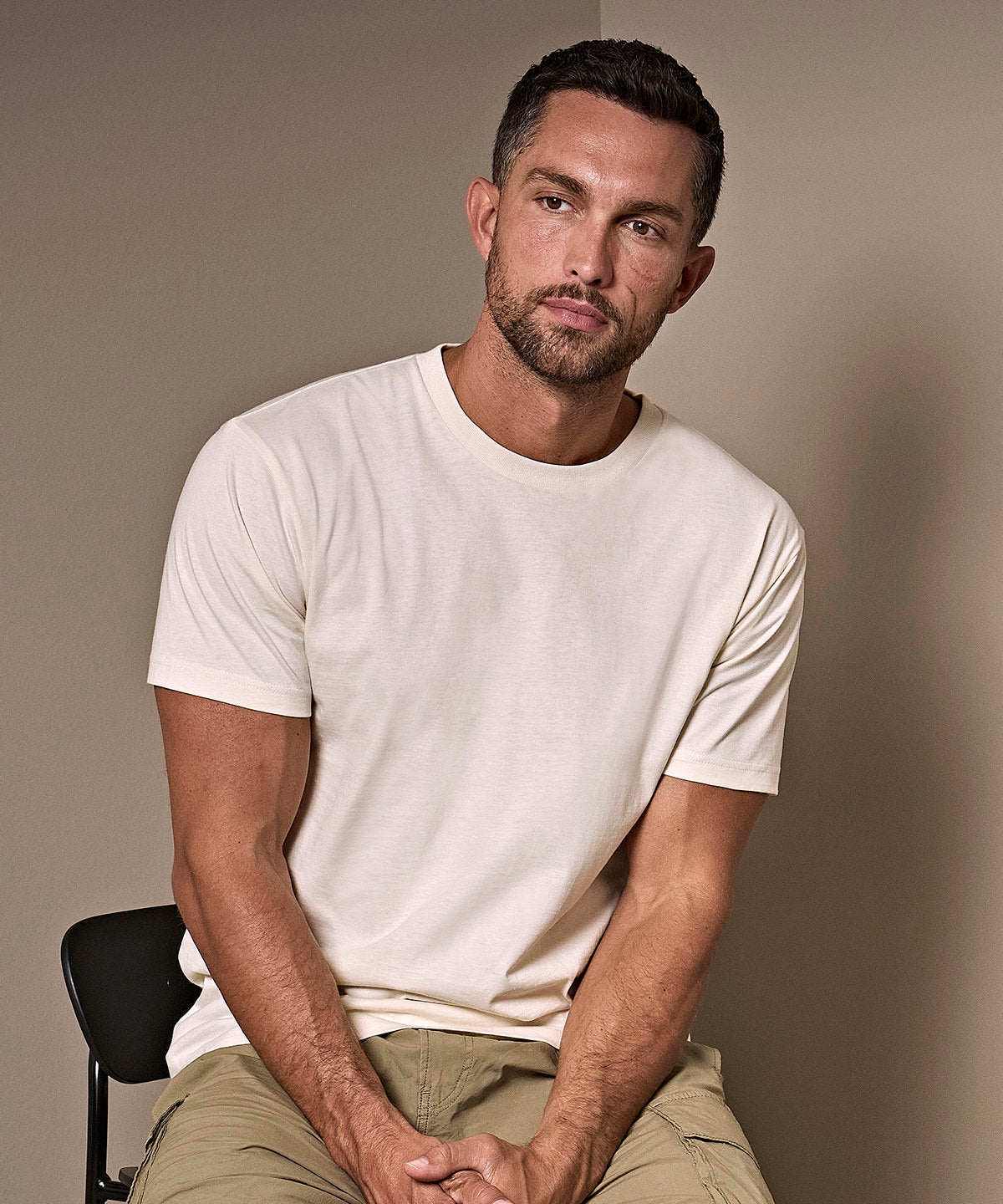 Urbanes Luxus-T-Shirt