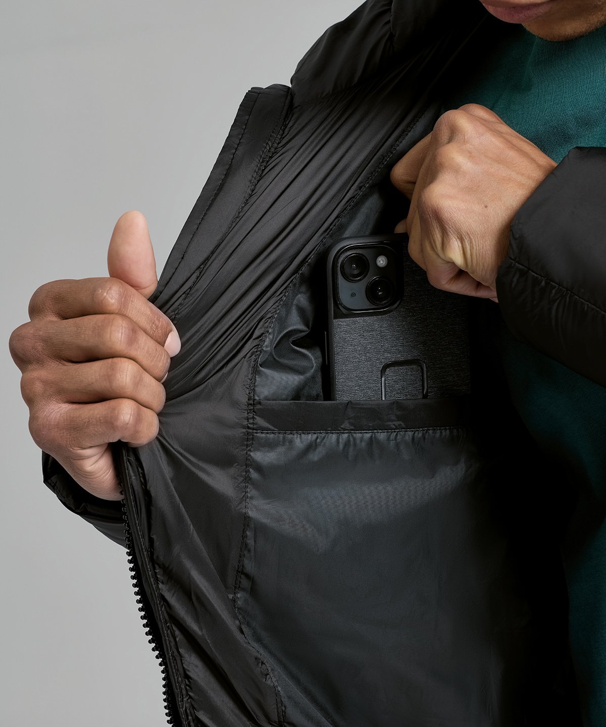 Solitude recycled hooded jacket - New Wave Society